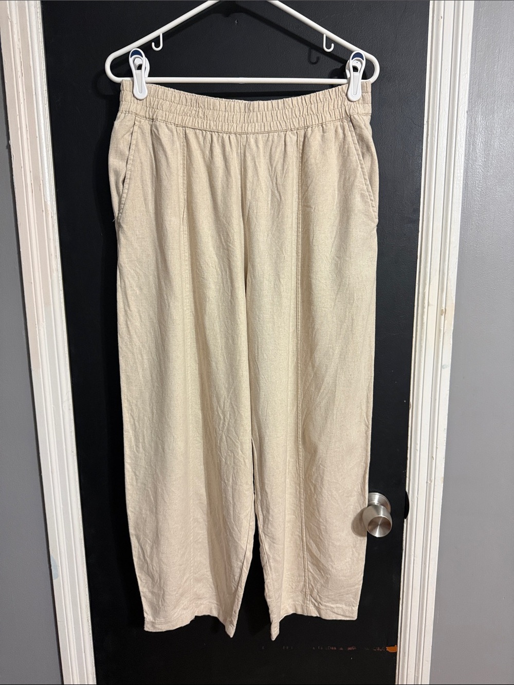 ZARA Cropped Linen Blend Barrel Pants Size: M Inseam: 24”